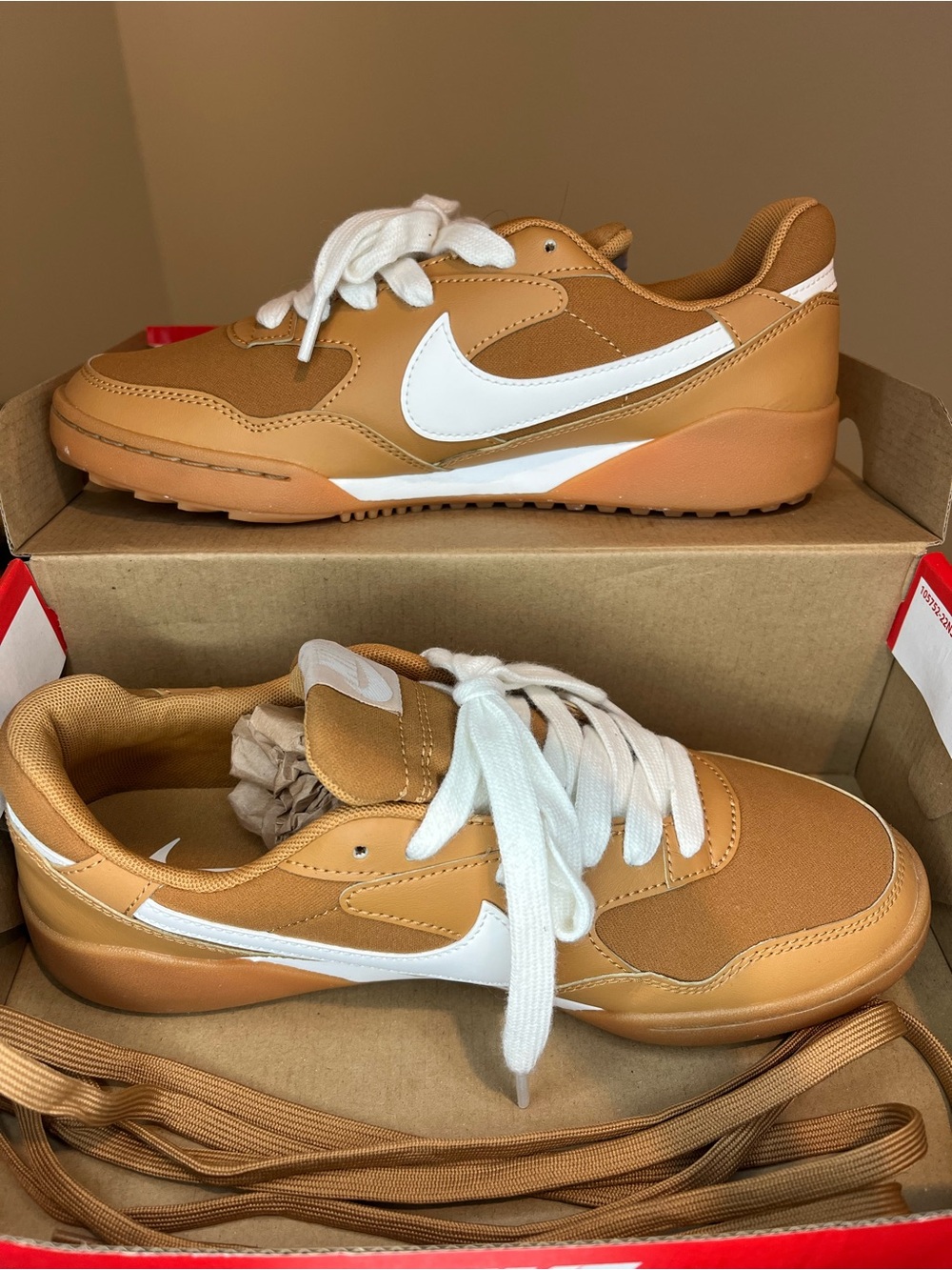 Nike Women’s Brown Sneakers with White Swoosh | Excellent Condition - Picture 2 of 13